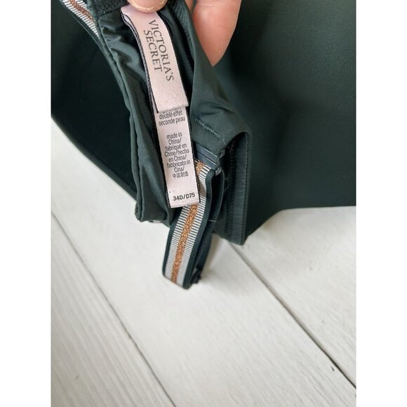 Victoria's Secret Women’s Green Wireless Push Up T- Shirt Bra Size 34 D - Picture 4 of 8